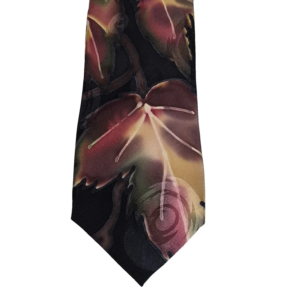 Robert Daskal Silk Tie Olympia Zernovaya Black Purple Gold Leaf Design 58